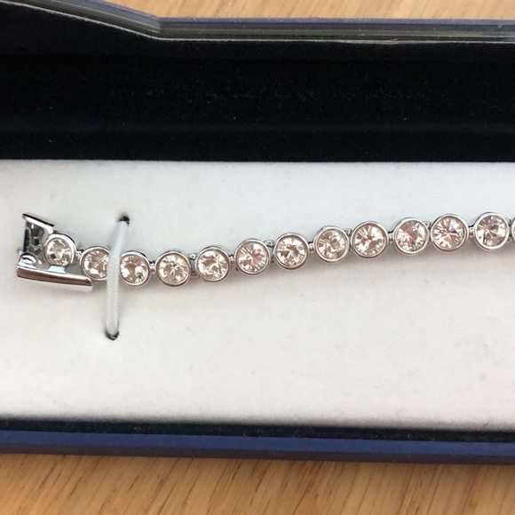 Swarovski bracelet - Picture 6 of 8